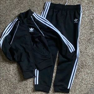 Adidas track suite set black size 4t boy or girl